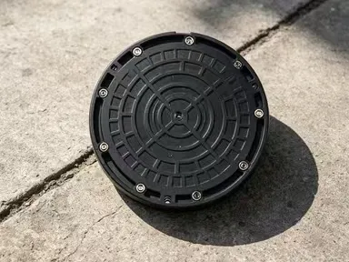 La Germania implementa i chiusini intelligenti in ferro duttile NB-IoT